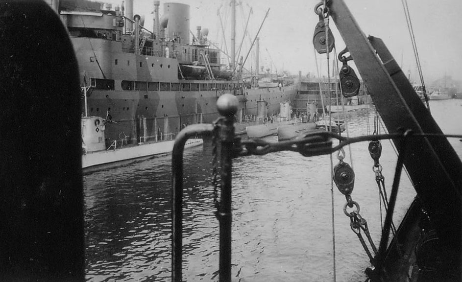 Inside a German WW2 Submarine - Touring U995 U-Boot - YouTube